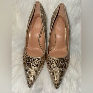 Elegant Gold Embellished Women's Shoes